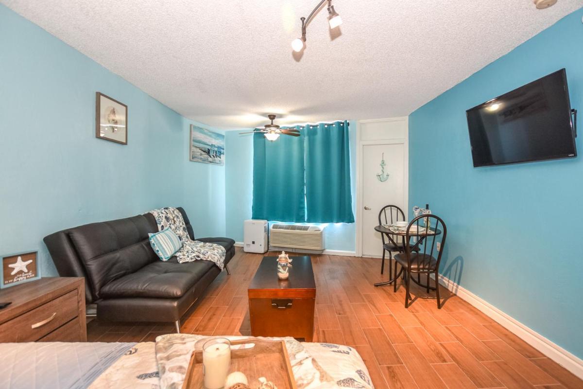 דייטונה ביץ' Daytona Condo With Beautiful Ocean And City View מראה חיצוני תמונה
