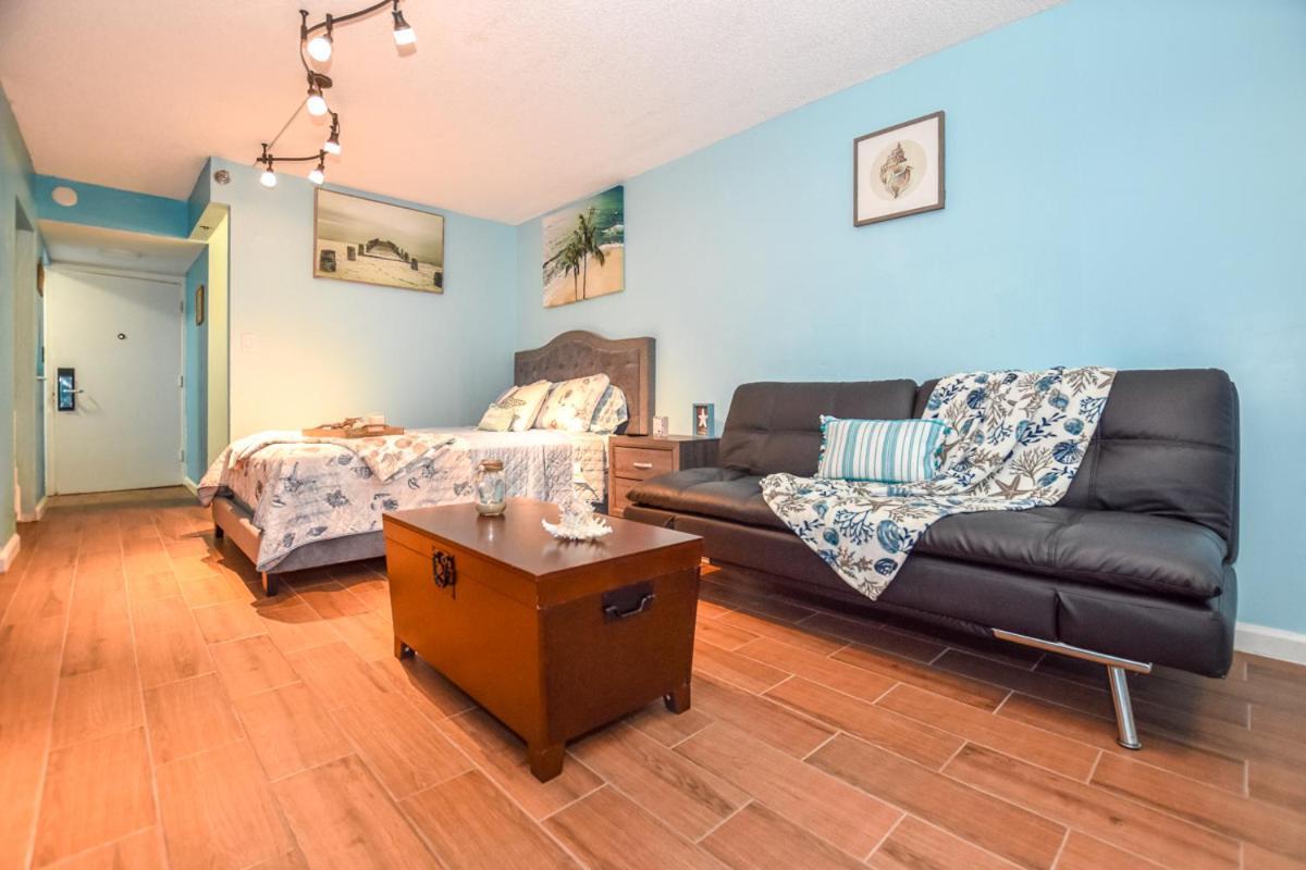 דייטונה ביץ' Daytona Condo With Beautiful Ocean And City View מראה חיצוני תמונה