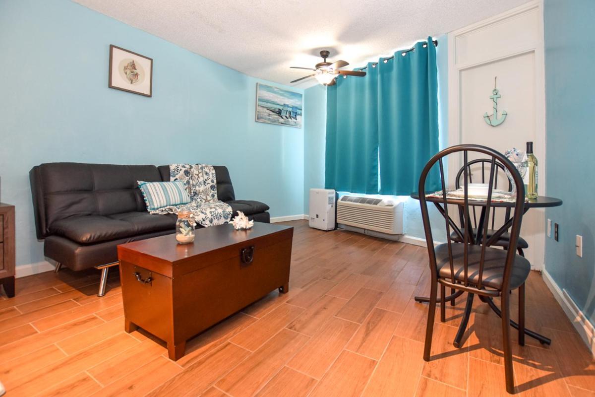 דייטונה ביץ' Daytona Condo With Beautiful Ocean And City View מראה חיצוני תמונה